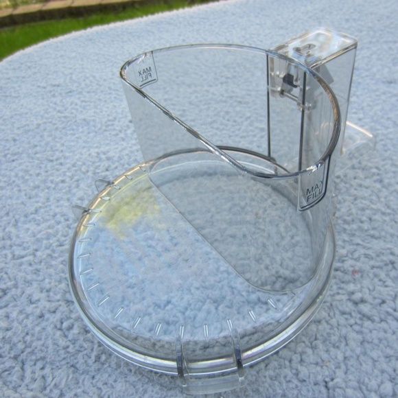 Cuisinart Food Processor DLC-2007N WBN Work Bowl Cover & Large Feed Tube - Picture 1 of 7